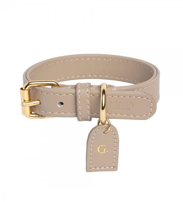 beige Collar