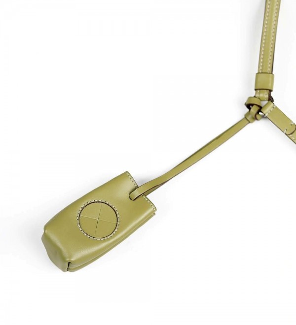 Porta Bolsas Cuero - The Poopy Bag Oliva