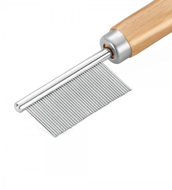 Tear Duct Comb Nature
