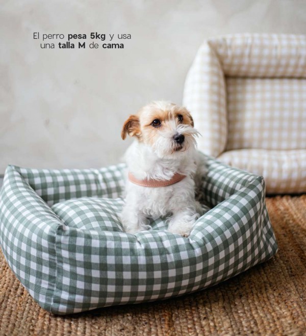 Vicky Green Dog Bed