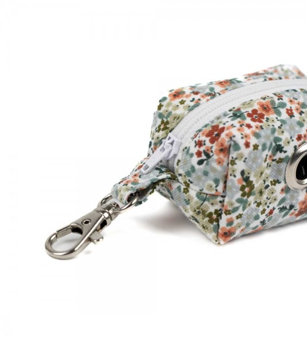 Bag Holder Flowers and Little Lamb