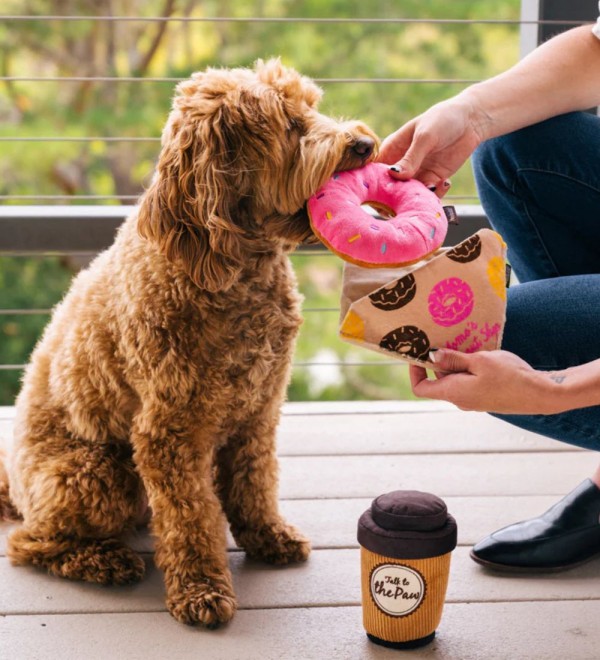 Plush toy for dogs Donut To Go
