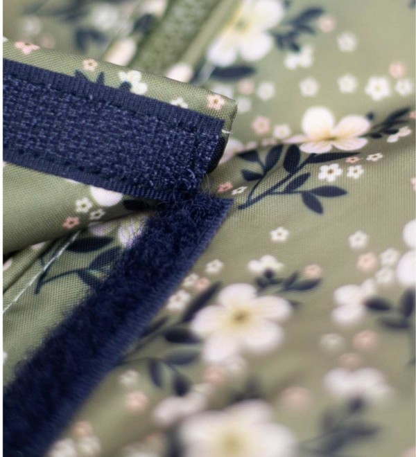 Impermeable con Arnés Mary