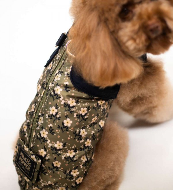 Impermeable con Arnés Mary